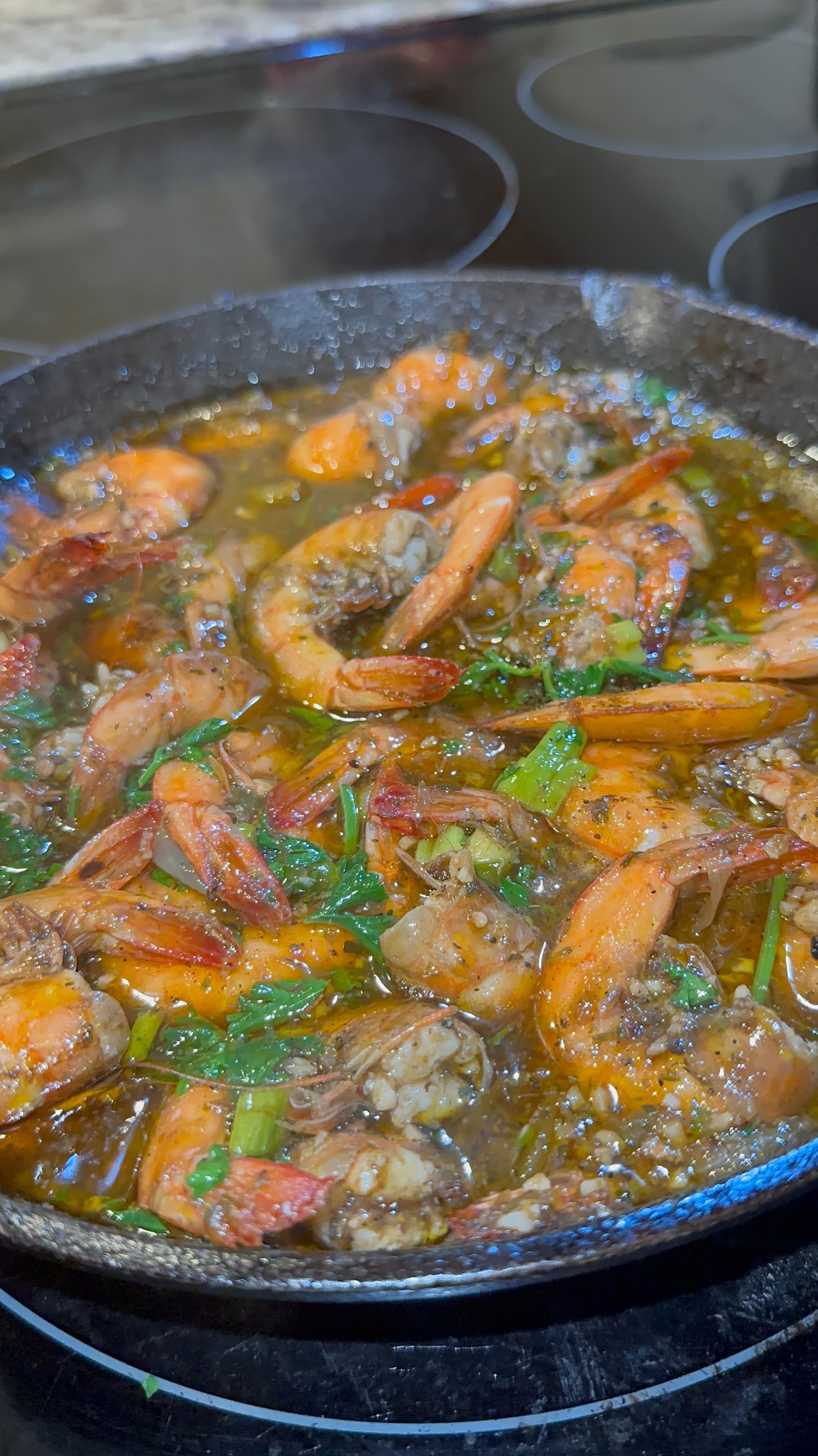 🍤 BBQ Shrimp (Buttery, Saucy & Flavor-Packed)